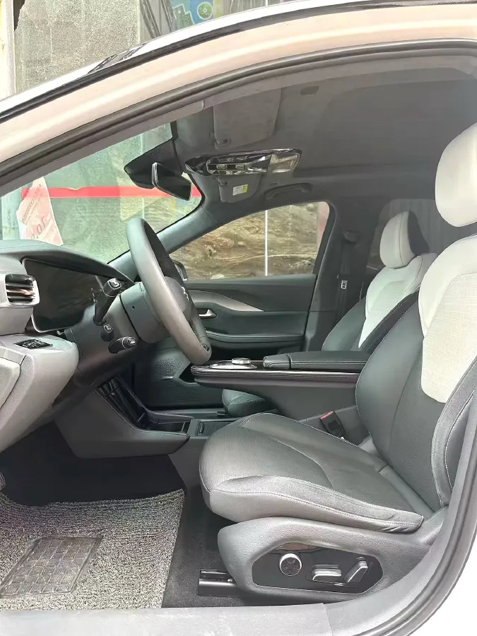 2021 ARCFOX αS BEV 93.6KWH,autocango,china used car exporter,china ev exporter,chinese used car exporter,chinese used ev exporter