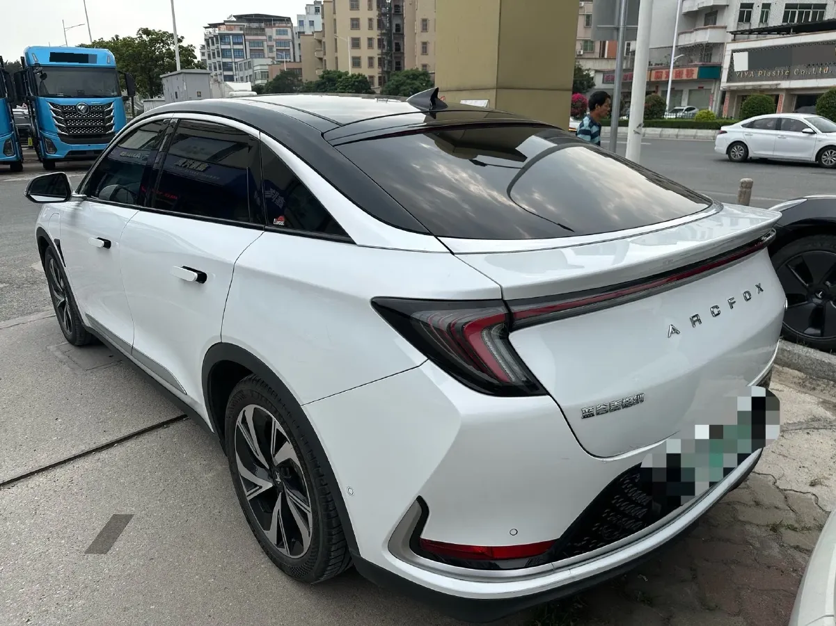 2021 ARCFOX αS BEV 93.6KWH,autocango,china used car exporter,china ev exporter,chinese used car exporter,chinese used ev exporter