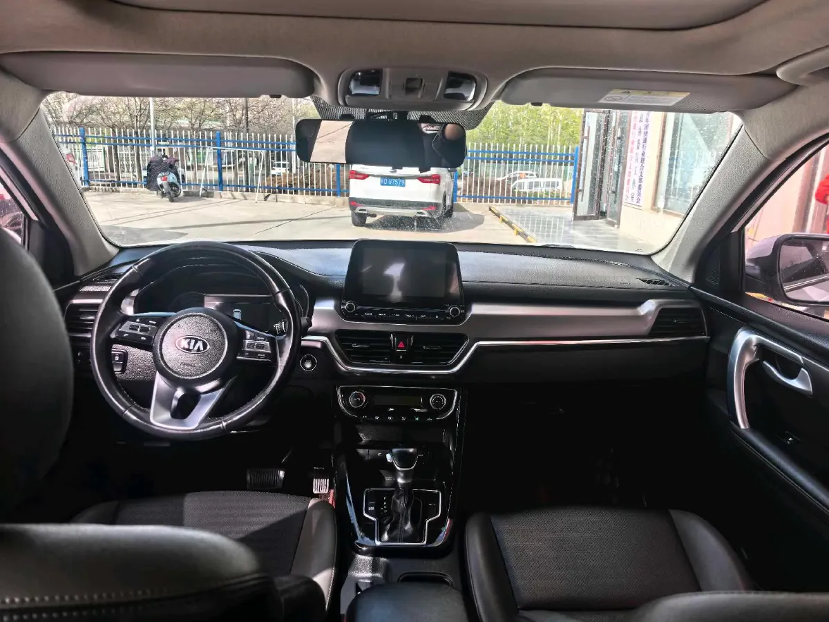 2018 Kia Sportage R 2.0L 160HP L4 6AT,autocango,china used car exporter,china ev exporter,chinese used car exporter,chinese used ev exporter