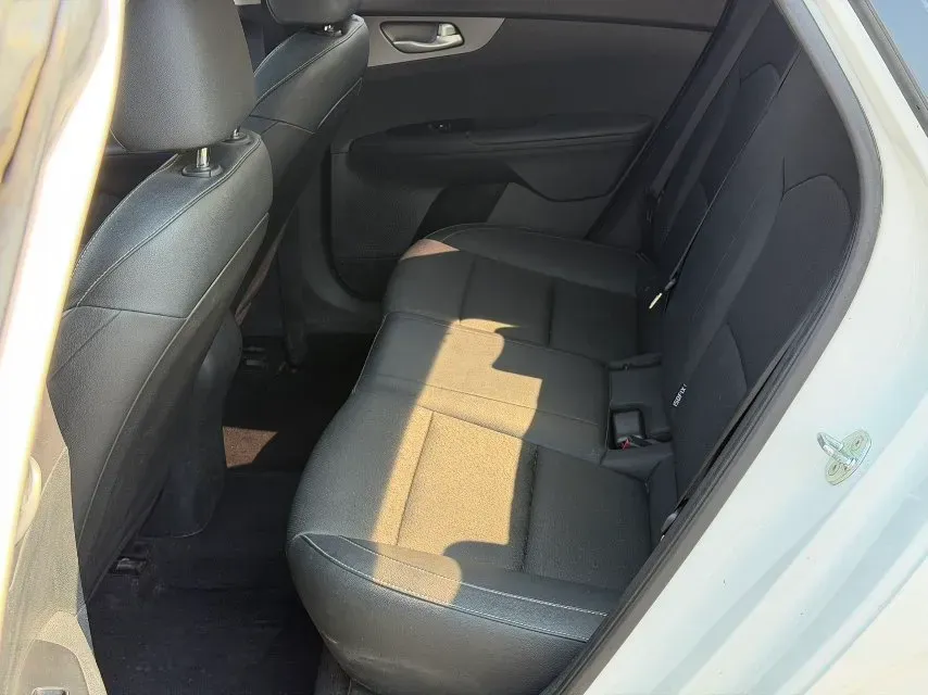 2021 Kia K3 1.5L 115HP L4 CVT,autocango,china used car exporter,china ev exporter,chinese used car exporter,chinese used ev exporter