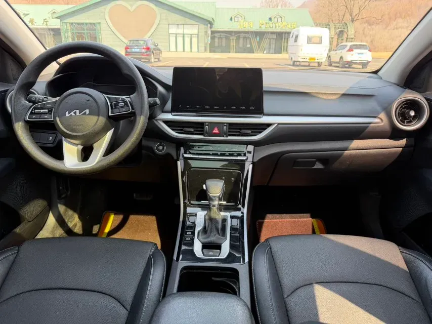 2021 Kia K3 1.5L 115HP L4 CVT,autocango,china used car exporter,china ev exporter,chinese used car exporter,chinese used ev exporter