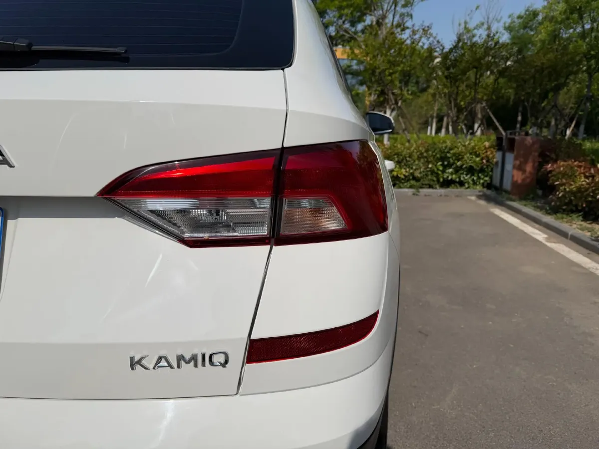 2021 Skoda Kamiq 1.5L 112HP L4 6AT,autocango,china used car exporter,china ev exporter,chinese used car exporter,chinese used ev exporter