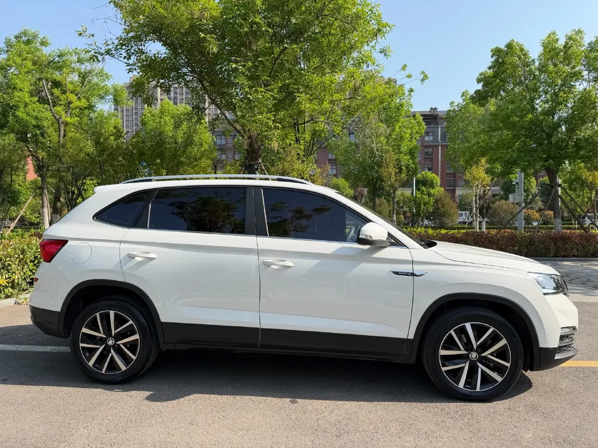 2021 Skoda Kamiq 1.5L 112HP L4 6AT,autocango,china used car exporter,china ev exporter,chinese used car exporter,chinese used ev exporter
