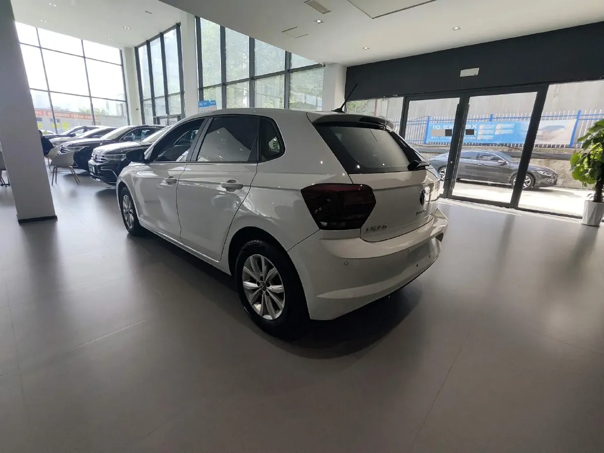 2023 Volkswagen Polo 1.5L 110HP L4 6AT,autocango,china used car exporter,china ev exporter,chinese used car exporter,chinese used ev exporter