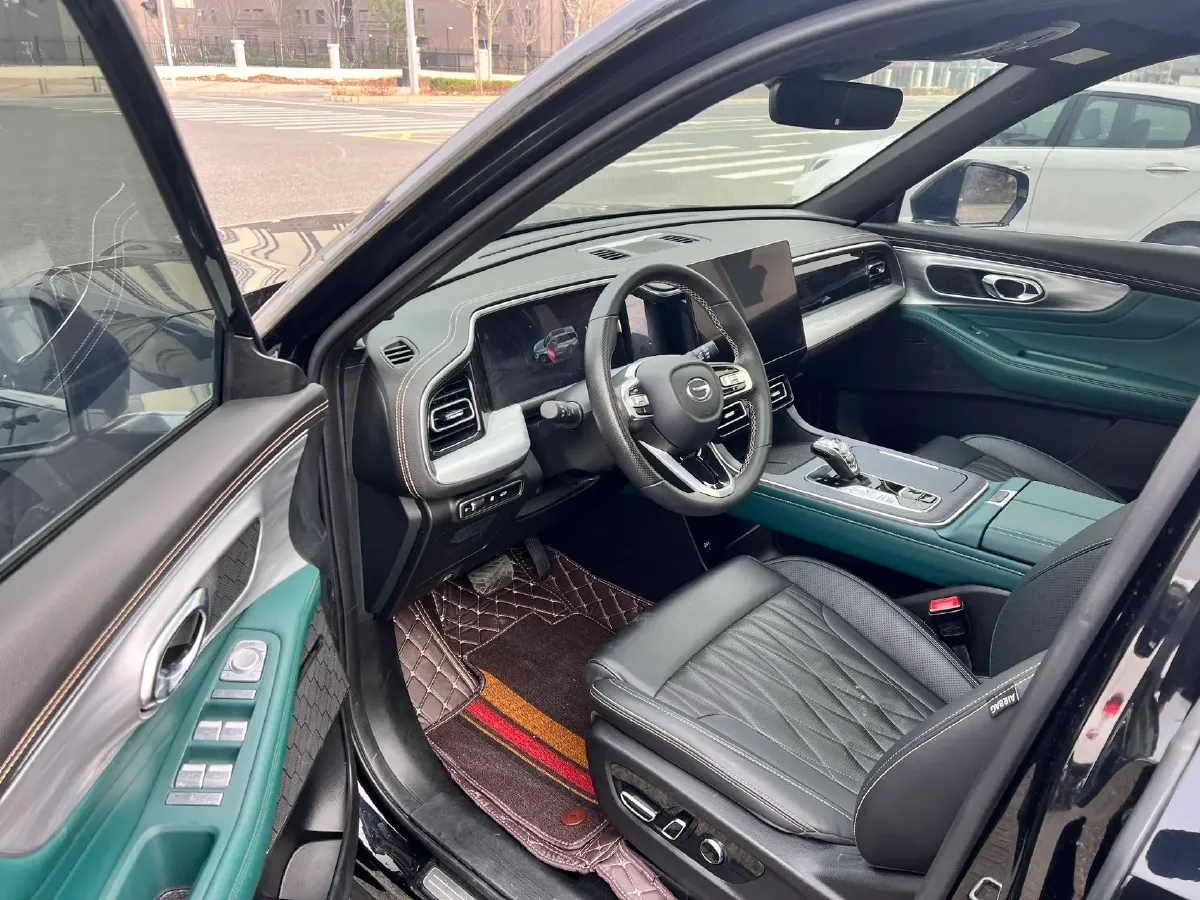 2022 GAC Trumpchi GS8 2.0T 252HP L4 8AT,autocango,china used car exporter,china ev exporter,chinese used car exporter,chinese used ev exporter