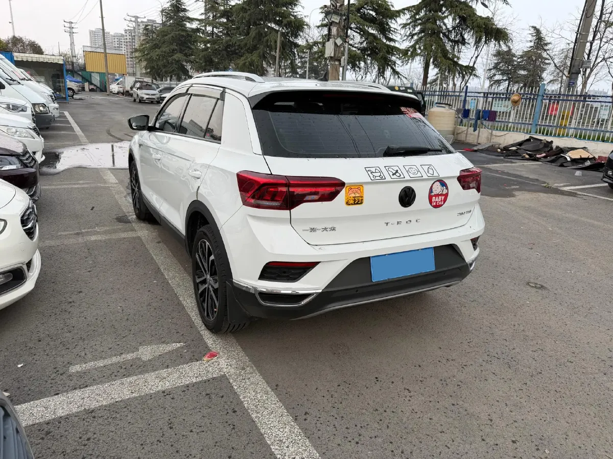 2019 Volkswagen T-Roc 1.4T 150HP L4 7DCT,autocango,china used car exporter,china ev exporter,chinese used car exporter,chinese used ev exporter