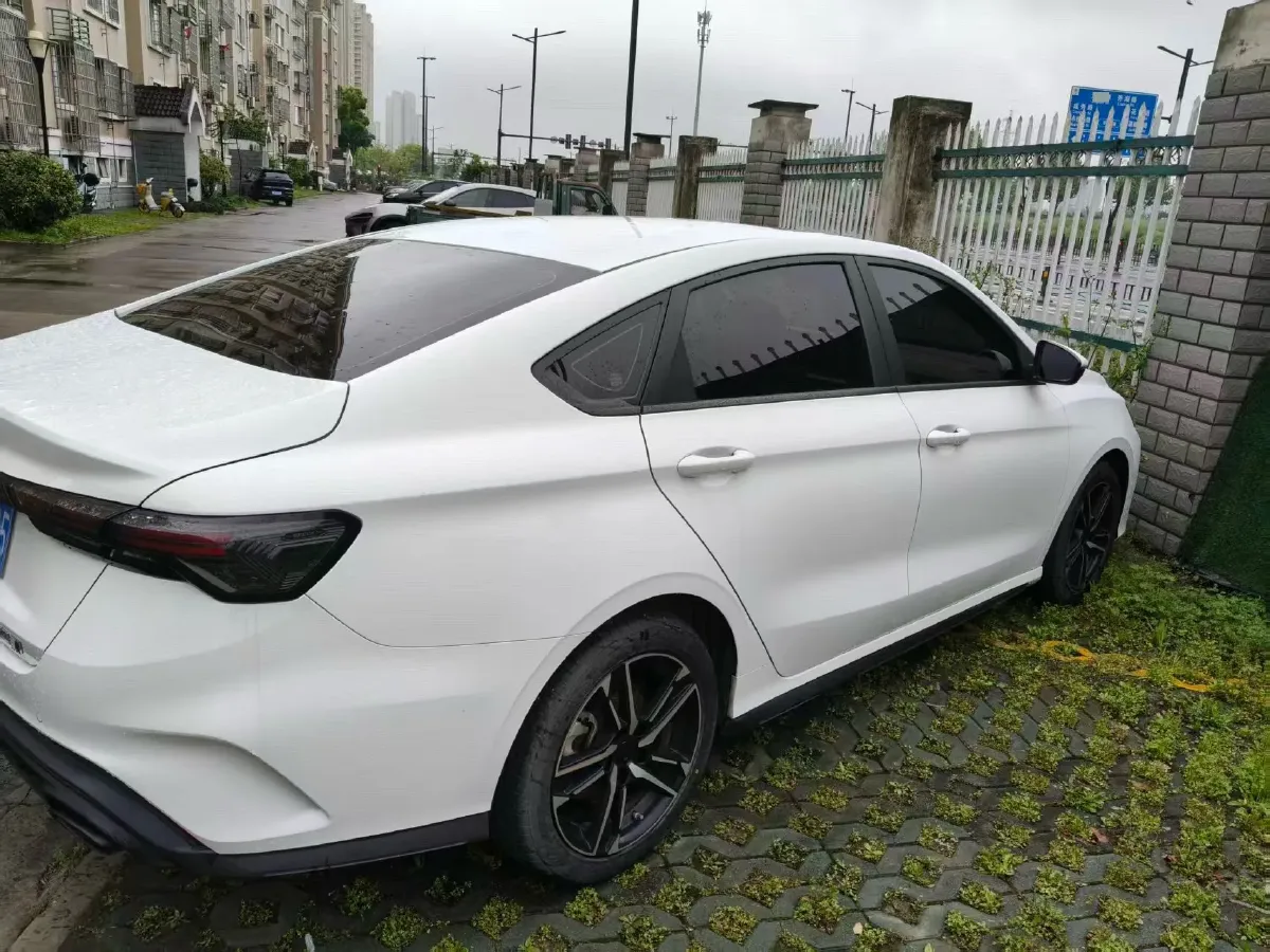 2024 Geely Binray 1.5T 181HP L4 7DCT,autocango,china used car exporter,china ev exporter,chinese used car exporter,chinese used ev exporter