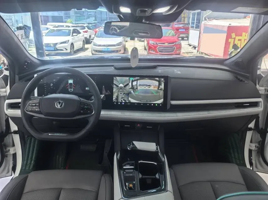 2023 ChangAn UNI-T 1.5T 188HP L4 7DCT,autocango,china used car exporter,china ev exporter,chinese used car exporter,chinese used ev exporter