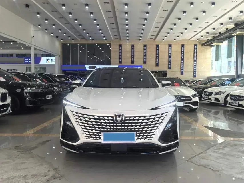 2023 ChangAn UNI-T 1.5T 188HP L4 7DCT,autocango,china used car exporter,china ev exporter,chinese used car exporter,chinese used ev exporter