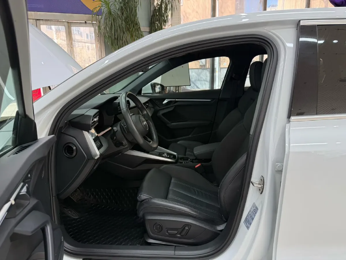 2022 Audi A3 1.4T 150HP L4 7DCT,autocango,china used car exporter,china ev exporter,chinese used car exporter,chinese used ev exporter