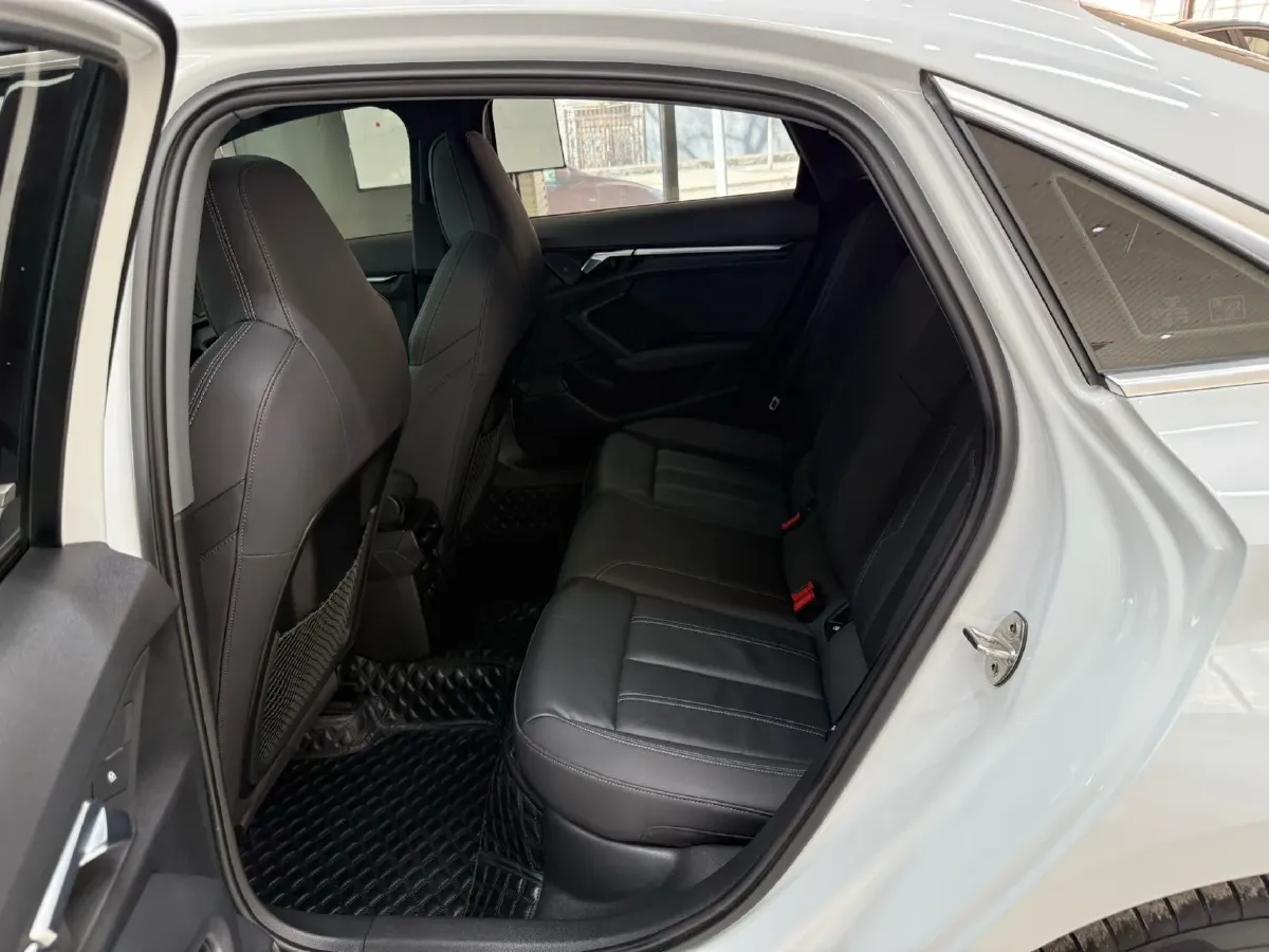 2022 Audi A3 1.4T 150HP L4 7DCT,autocango,china used car exporter,china ev exporter,chinese used car exporter,chinese used ev exporter