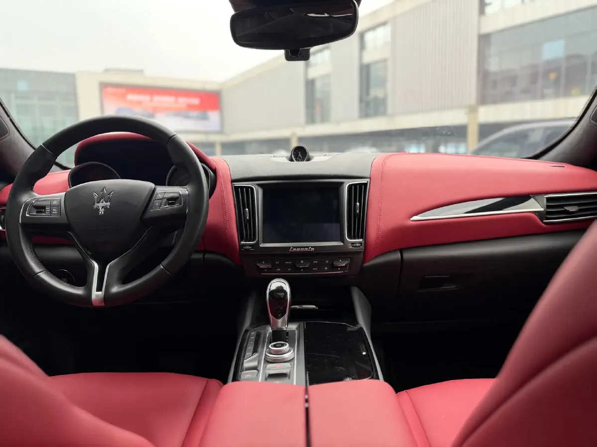 2018 Jaguar XJ 3.0T 340HP V6 8AT,autocango,china used car exporter,china ev exporter,chinese used car exporter,chinese used ev exporter