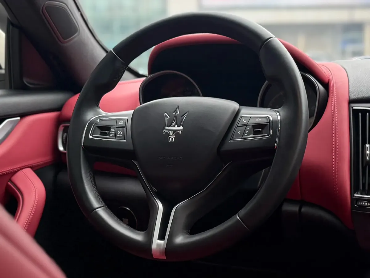 2018 Jaguar XJ 3.0T 340HP V6 8AT,autocango,china used car exporter,china ev exporter,chinese used car exporter,chinese used ev exporter