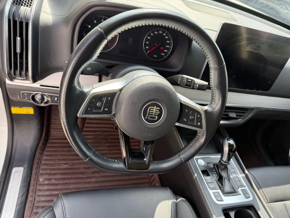 2018 BYD Tang 2.0T 205HP L4 6AT,autocango,china used car exporter,china ev exporter,chinese used car exporter,chinese used ev exporter