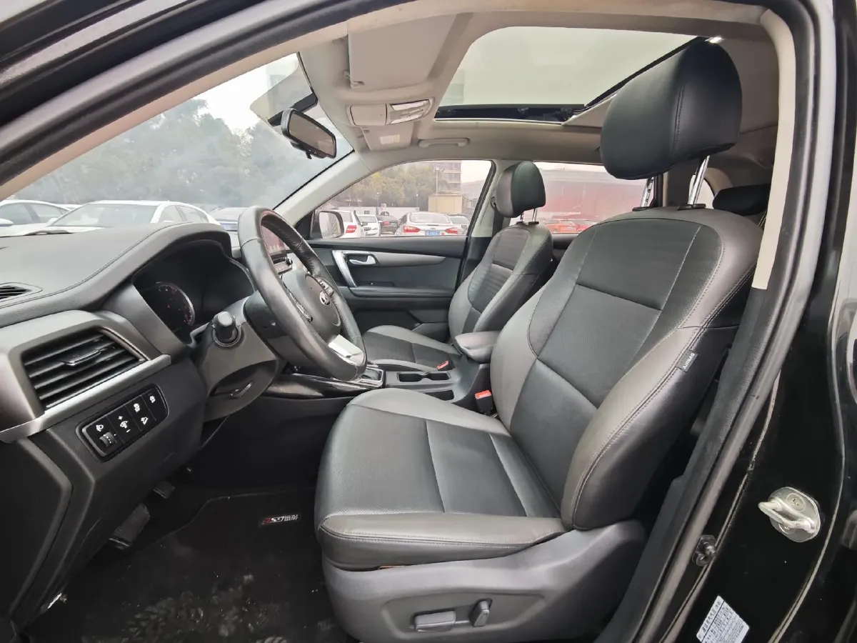 2018 Kia Sportage R 2.0L 160HP L4 6AT,autocango,china used car exporter,china ev exporter,chinese used car exporter,chinese used ev exporter