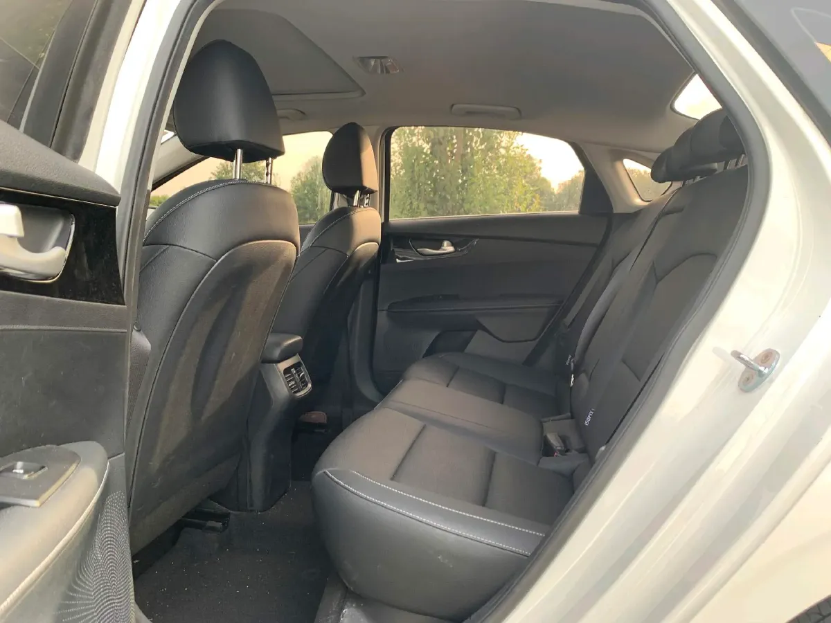 2021 Kia K3 1.5L 115HP L4 CVT,autocango,china used car exporter,china ev exporter,chinese used car exporter,chinese used ev exporter