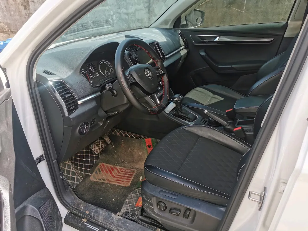 2019 Skoda Karoq 1.4T 150HP L4 7DCT,autocango,china used car exporter,china ev exporter,chinese used car exporter,chinese used ev exporter