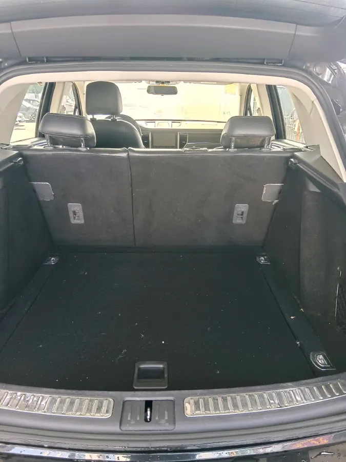 2017 Zotye SR9 2.0T 190HP L4 6DCT,autocango,china used car exporter,china ev exporter,chinese used car exporter,chinese used ev exporter