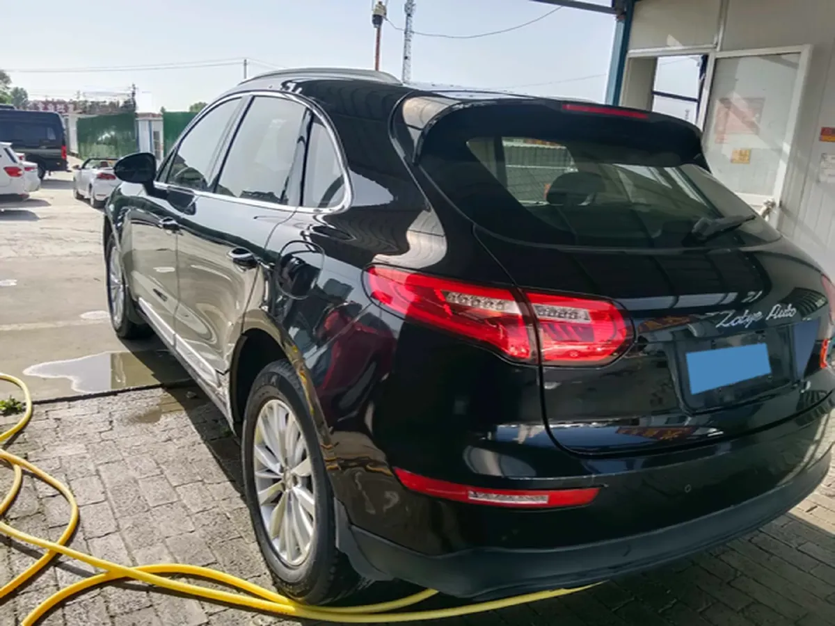 2017 Zotye SR9 2.0T 190HP L4 6DCT,autocango,china used car exporter,china ev exporter,chinese used car exporter,chinese used ev exporter