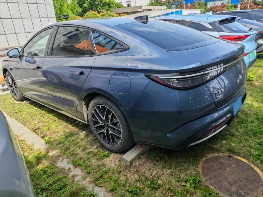 2025 BYD Seal07 DM-i 1.5L 101HP L4 E-CVT PHEV 17.6KWH,autocango,china used car exporter,china ev exporter,chinese used car exporter,chinese used ev exporter