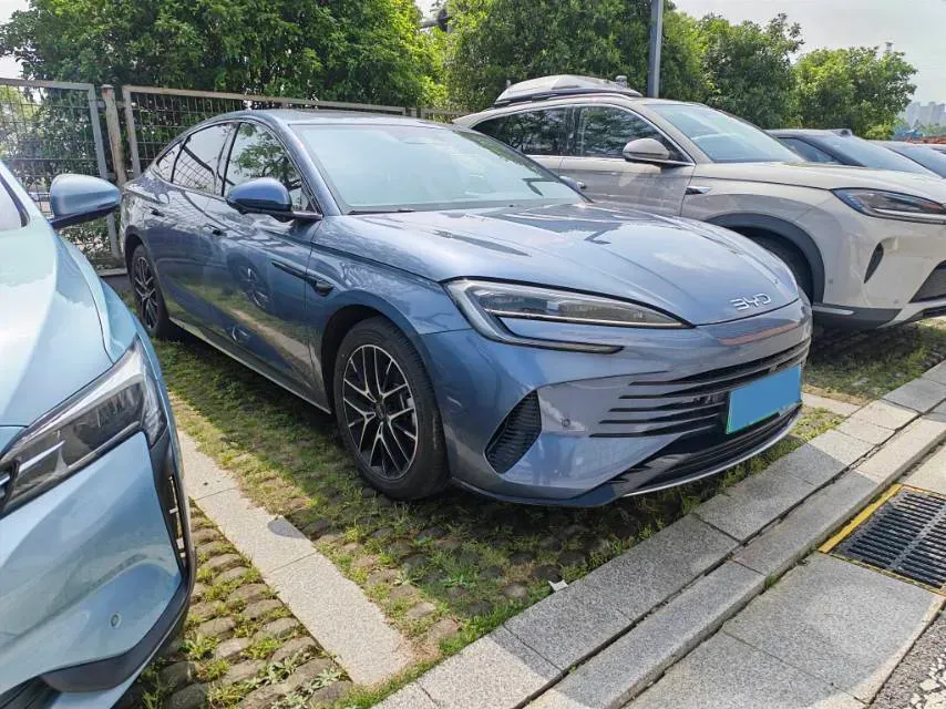 2025 BYD Seal07 DM-i 1.5L 101HP L4 E-CVT PHEV 17.6KWH,autocango,china used car exporter,china ev exporter,chinese used car exporter,chinese used ev exporter
