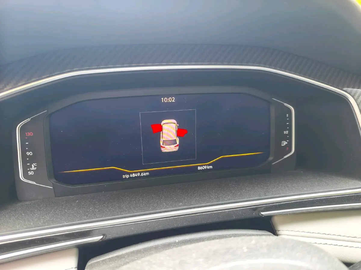 2024 Volkswagen Tiguan L 2.0T 186HP L4 7DCT,autocango,china used car exporter,china ev exporter,chinese used car exporter,chinese used ev exporter