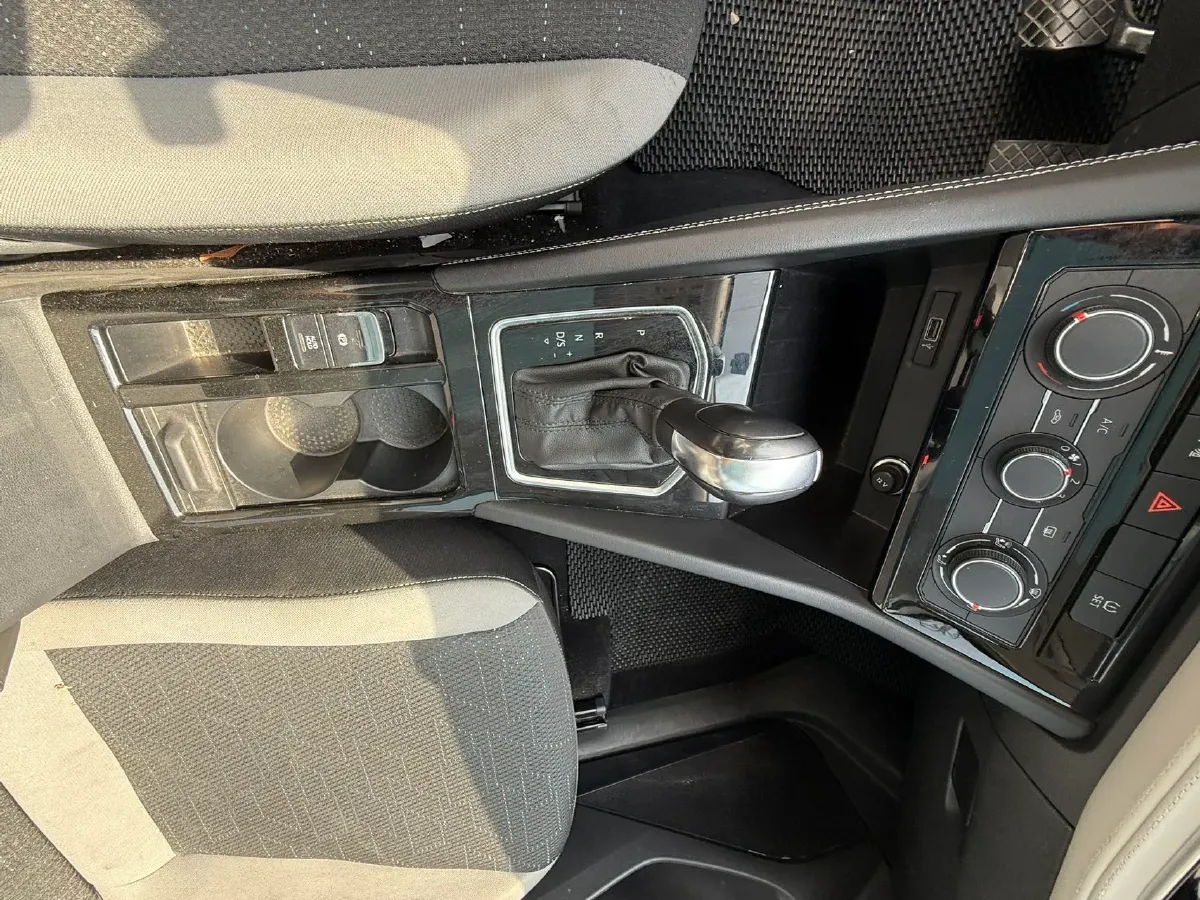 2023 Jetta VS7 1.4T 150HP L4 6AT,autocango,china used car exporter,china ev exporter,chinese used car exporter,chinese used ev exporter