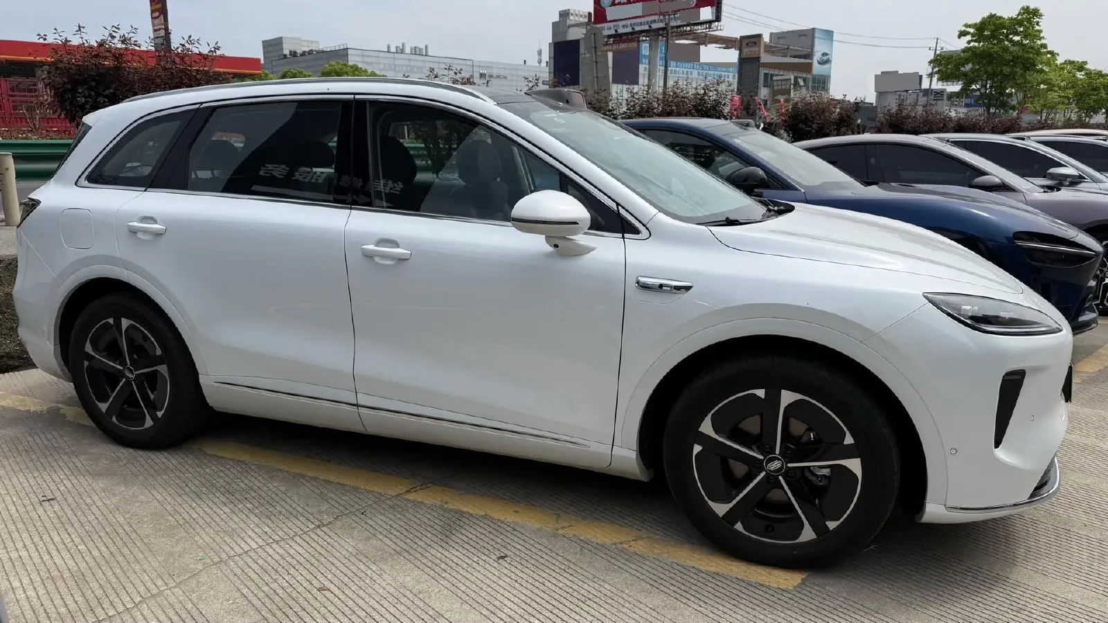 2025 HIMA Shangjie H5 REEV 98HP REEV,autocango,china used car exporter,china ev exporter,chinese used car exporter,chinese used ev exporter