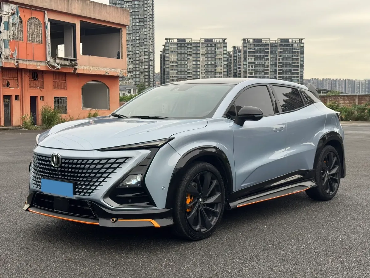 2021 ChangAn UNI-T 1.5T 180HP L4 7DCT,autocango,china used car exporter,china ev exporter,chinese used car exporter,chinese used ev exporter