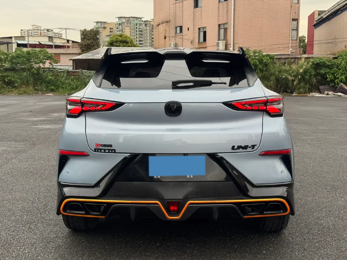 2021 ChangAn UNI-T 1.5T 180HP L4 7DCT,autocango,china used car exporter,china ev exporter,chinese used car exporter,chinese used ev exporter