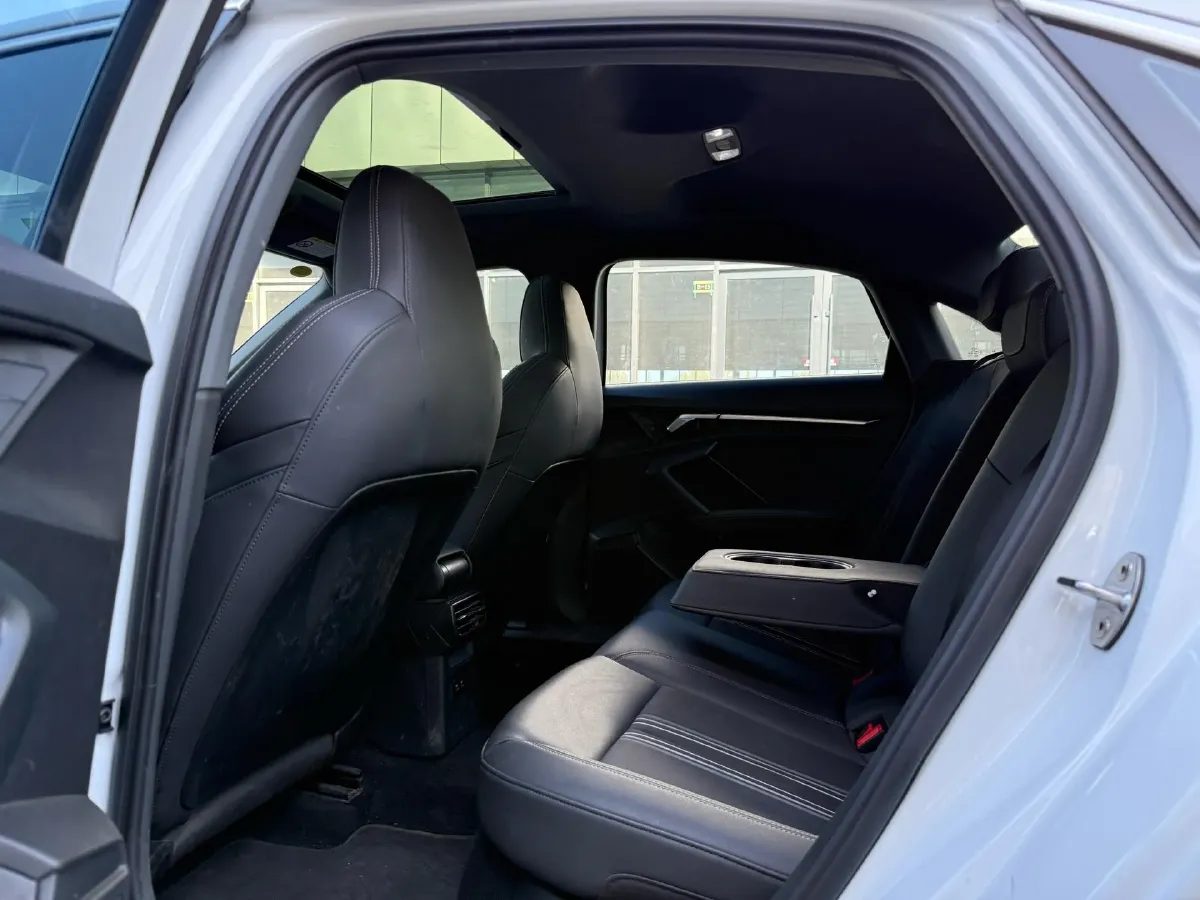 2021 Audi A3 1.4T 150HP L4 7DCT,autocango,china used car exporter,china ev exporter,chinese used car exporter,chinese used ev exporter