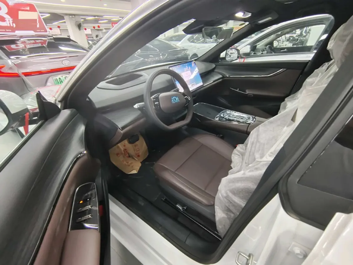 2025 ChangAn QiYuan A07 REEV 95HP REEV 18.4KWH,autocango,china used car exporter,china ev exporter,chinese used car exporter,chinese used ev exporter