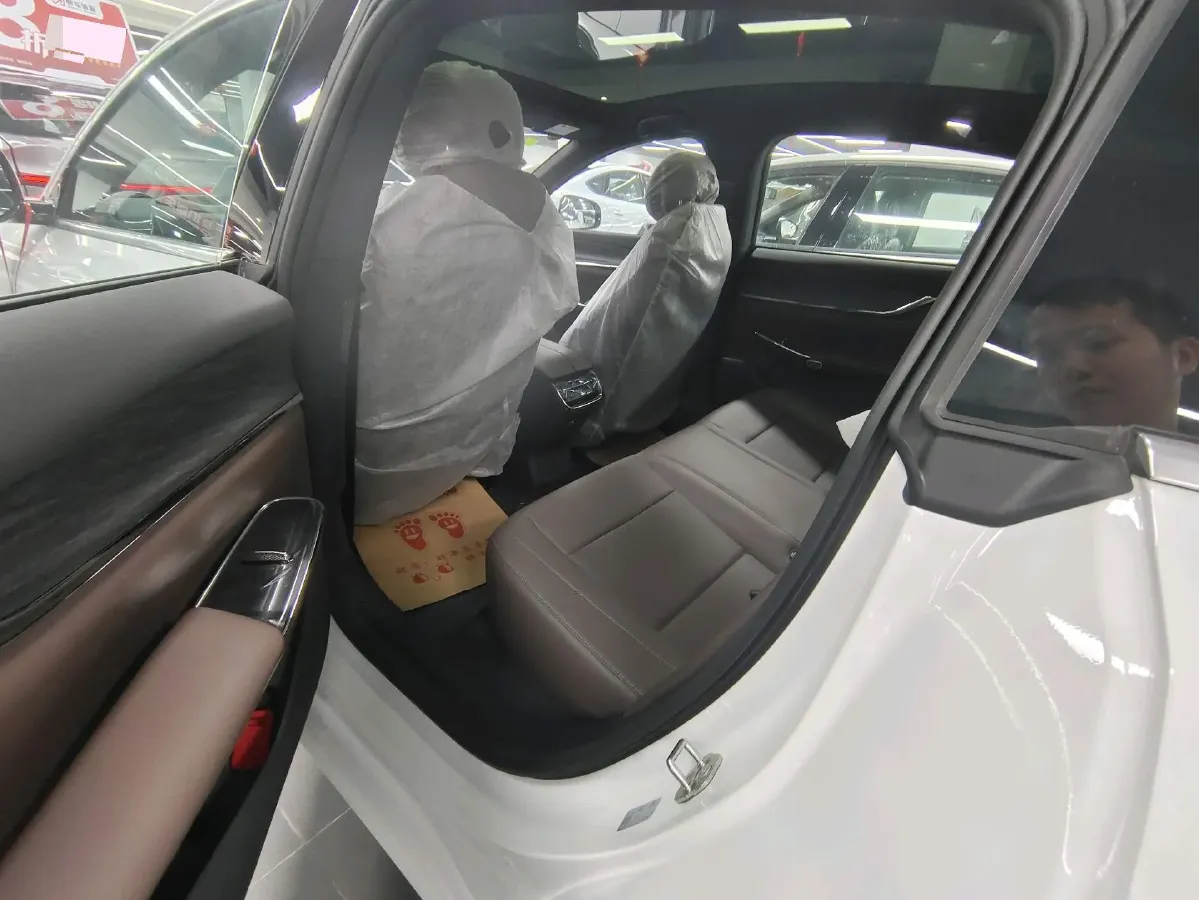 2025 ChangAn QiYuan A07 REEV 95HP REEV 18.4KWH,autocango,china used car exporter,china ev exporter,chinese used car exporter,chinese used ev exporter