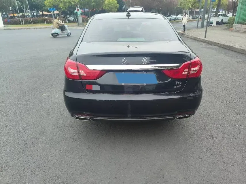 2018 HongQi H7 2.0T 204HP L4 6AT,autocango,china used car exporter,china ev exporter,chinese used car exporter,chinese used ev exporter