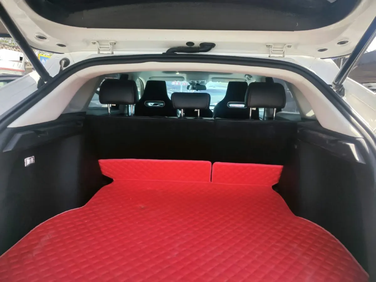 2023 ChangAn UNI-K iDD 1.5T 170HP L4 6TCT PHEV 28.39KWH,autocango,china used car exporter,china ev exporter,chinese used car exporter,chinese used ev exporter