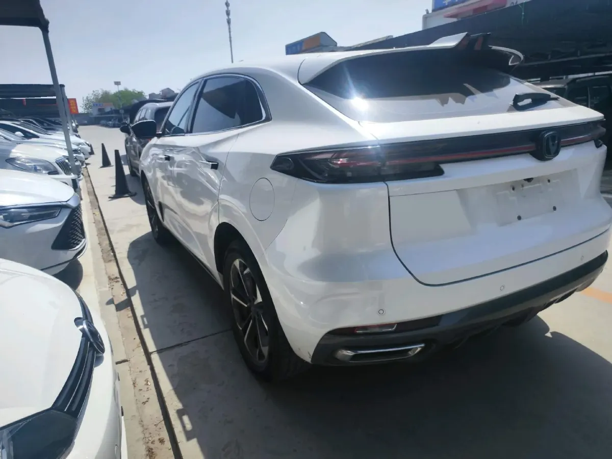 2023 ChangAn UNI-K iDD 1.5T 170HP L4 6TCT PHEV 28.39KWH,autocango,china used car exporter,china ev exporter,chinese used car exporter,chinese used ev exporter