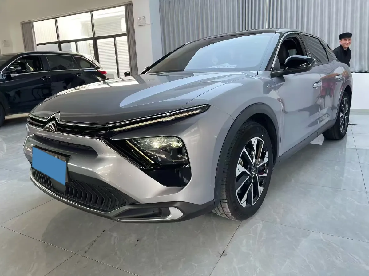 2021 Citroen C5 X 1.6T 175HP L4 8AT,autocango,china used car exporter,china ev exporter,chinese used car exporter,chinese used ev exporter
