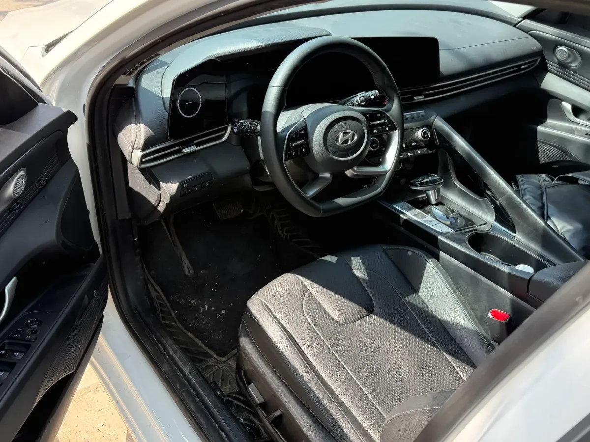 2023 Hyundai Elantra 1.5L 115HP L4 CVT,autocango,china used car exporter,china ev exporter,chinese used car exporter,chinese used ev exporter