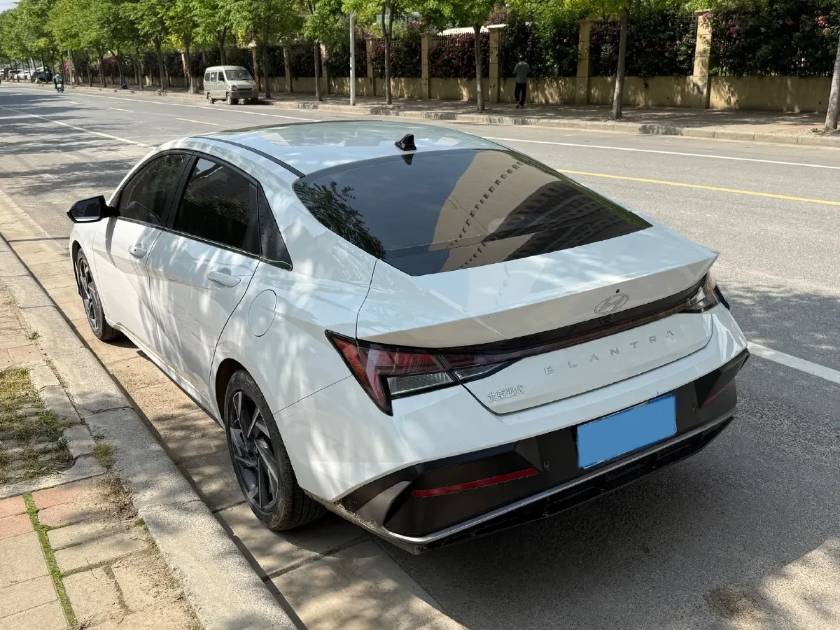 2023 Hyundai Elantra 1.5L 115HP L4 CVT,autocango,china used car exporter,china ev exporter,chinese used car exporter,chinese used ev exporter