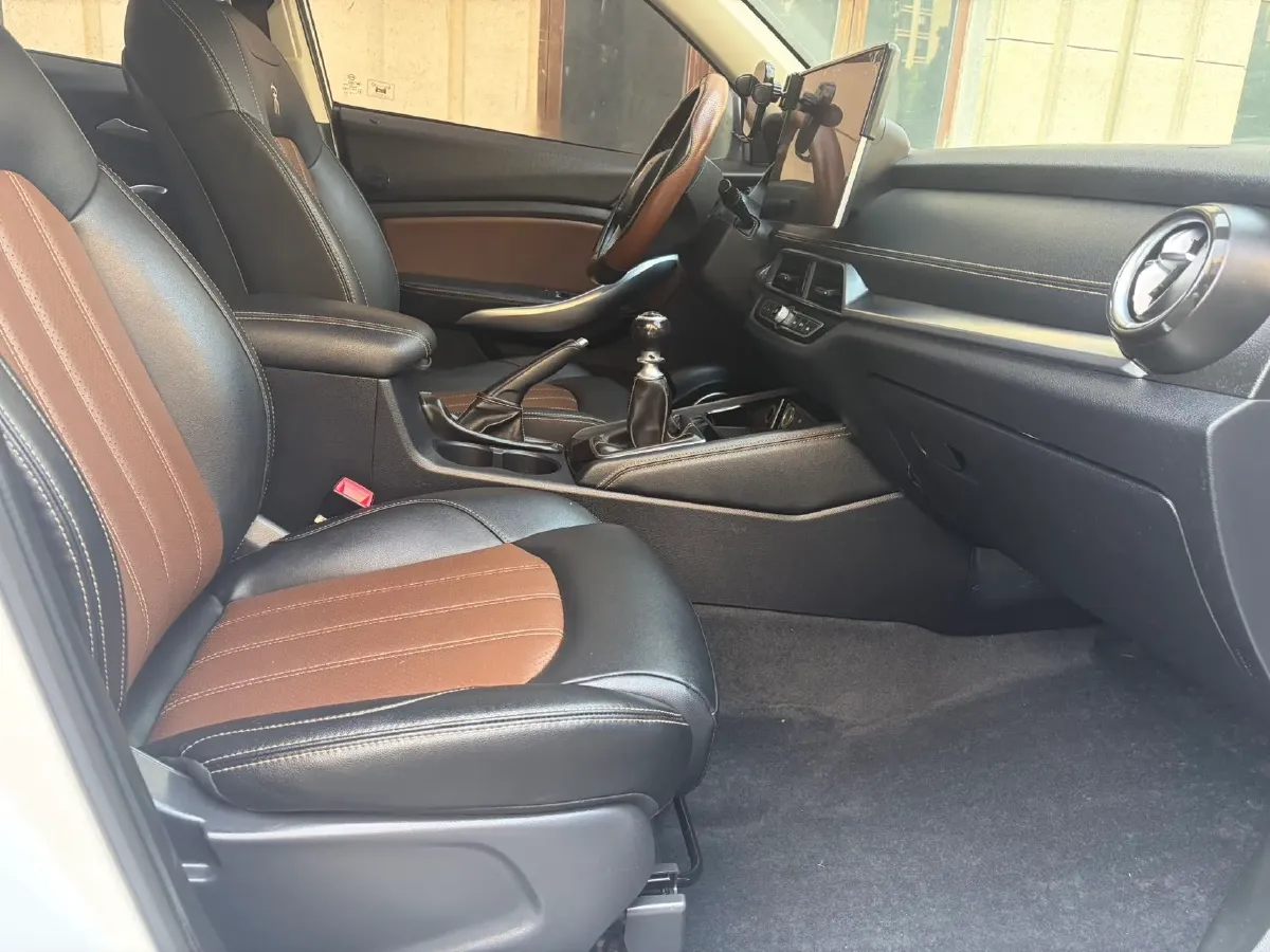 2019 BYD Song 1.5T 154HP L4 6MT,autocango,china used car exporter,china ev exporter,chinese used car exporter,chinese used ev exporter