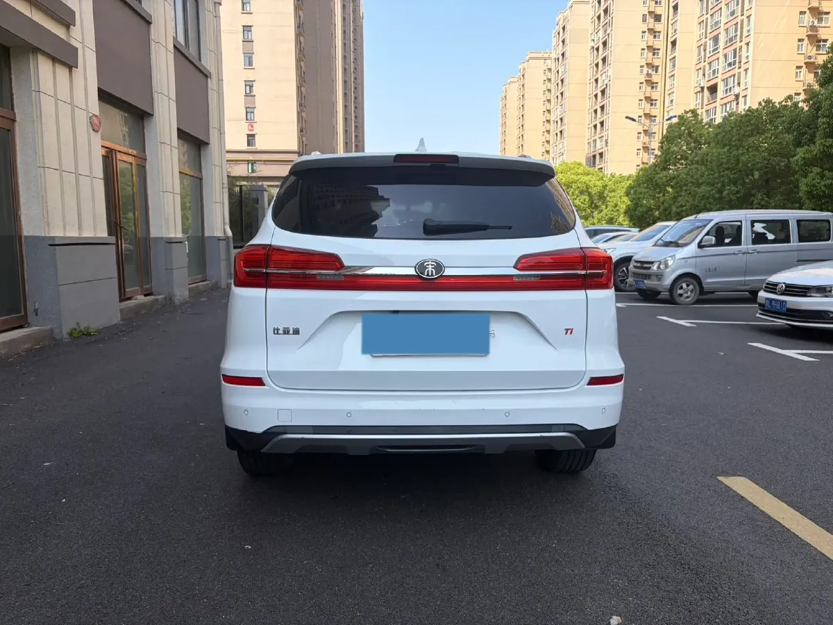 2019 BYD Song 1.5T 154HP L4 6MT,autocango,china used car exporter,china ev exporter,chinese used car exporter,chinese used ev exporter