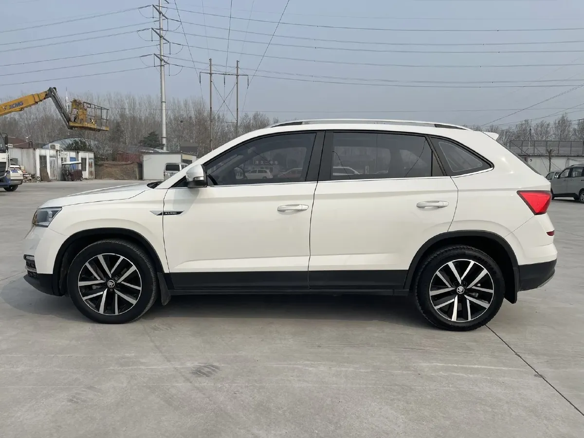 2021 Skoda Kamiq 1.5L 112HP L4 6AT,autocango,china used car exporter,china ev exporter,chinese used car exporter,chinese used ev exporter
