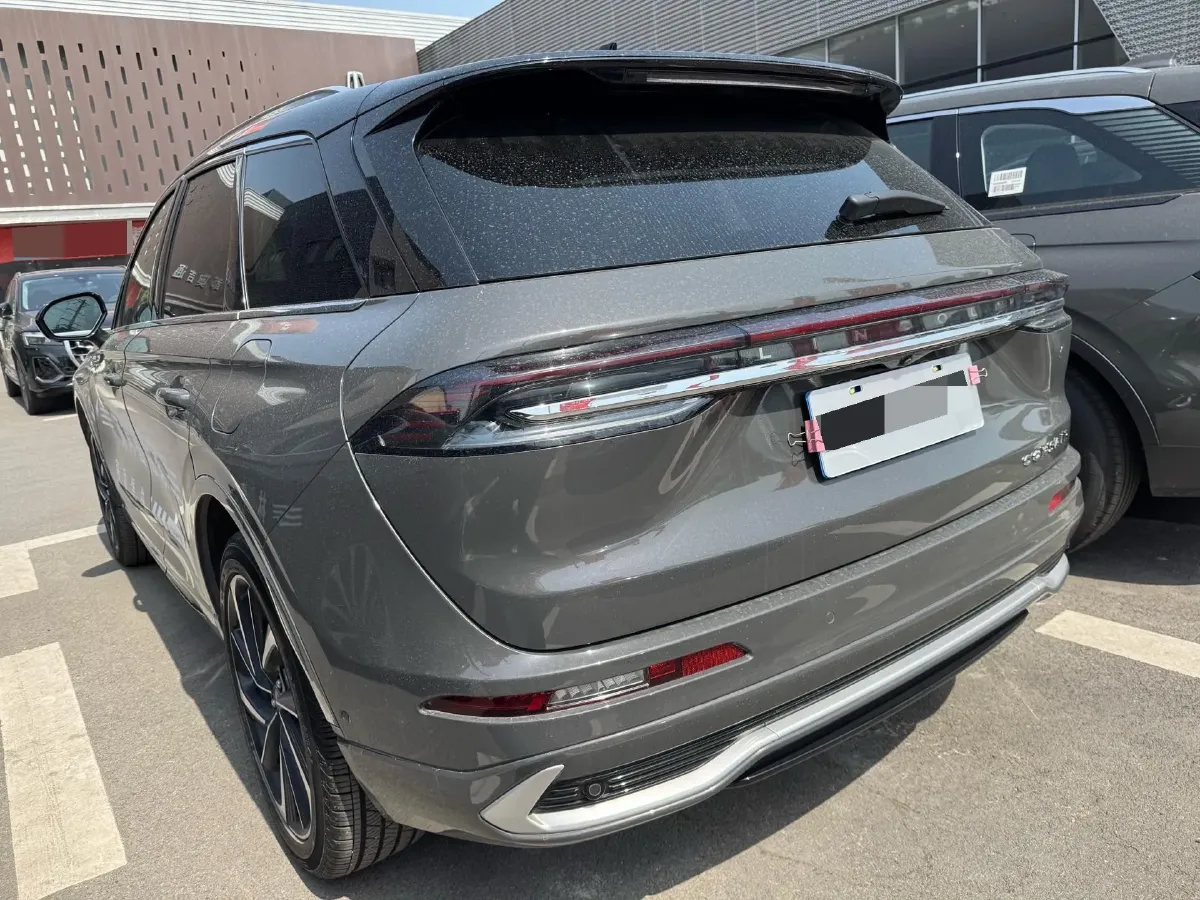 2023 Lincoln Corsair 2.0T 261HP L4 8AT,autocango,china used car exporter,china ev exporter,chinese used car exporter,chinese used ev exporter