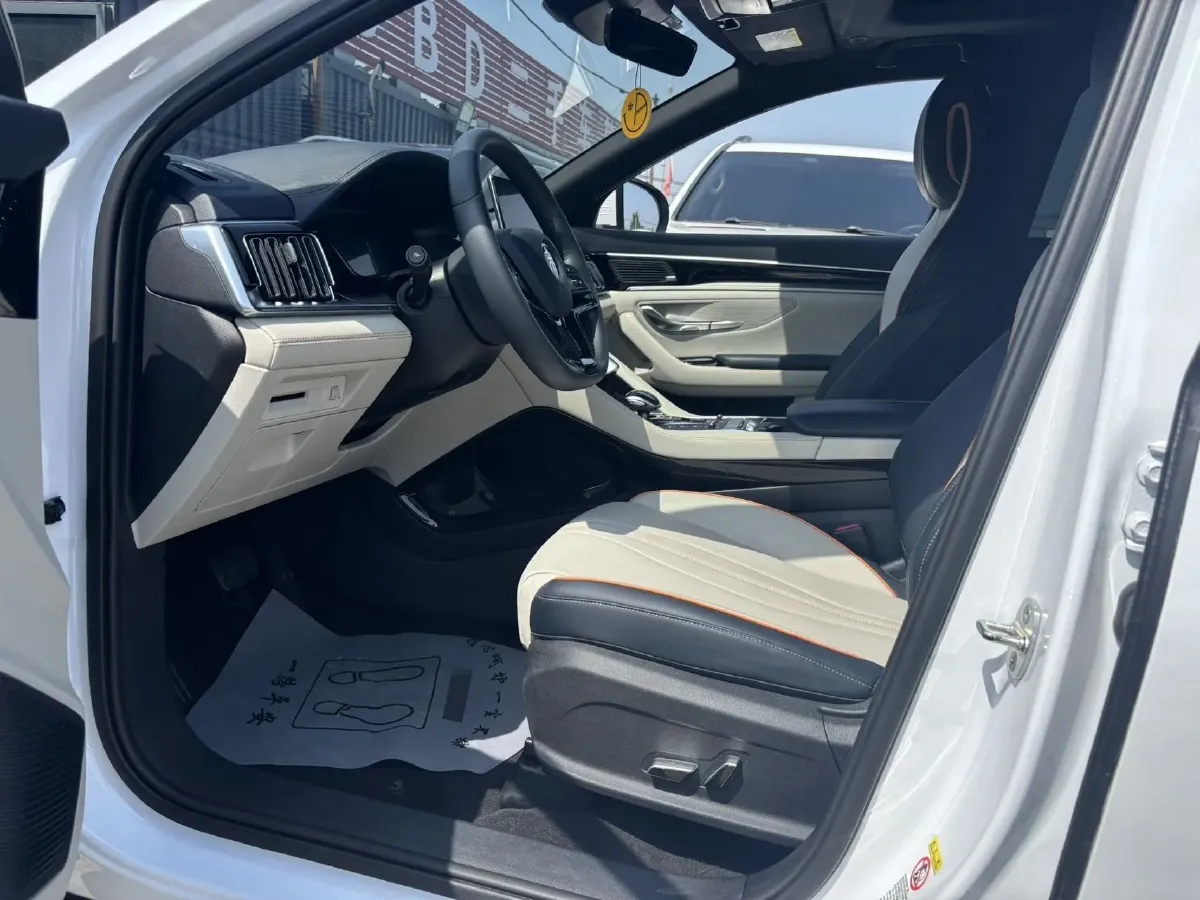 2022 Hyundai Tucson 2.0L 150HP L4 6AT Hybrid,autocango,china used car exporter,china ev exporter,chinese used car exporter,chinese used ev exporter