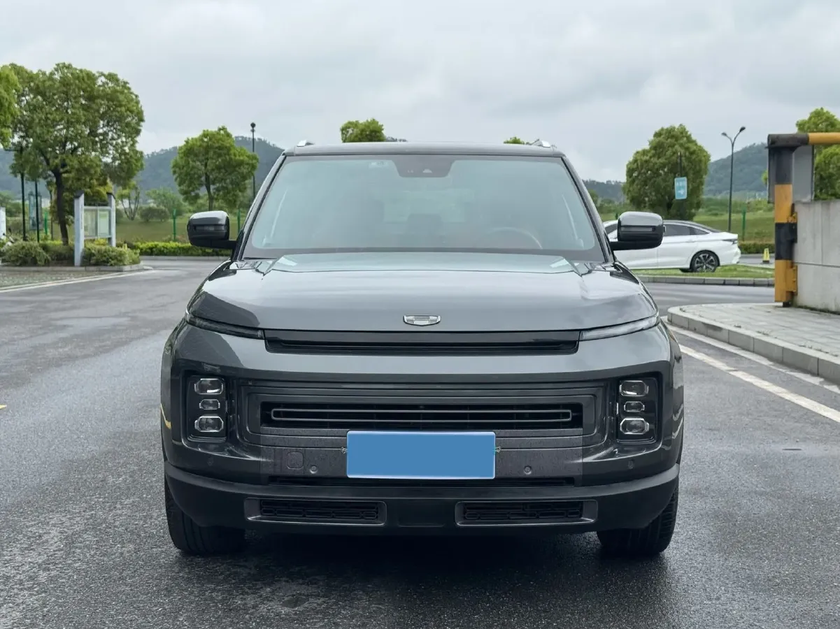 2020 Geely ICON 1.5T 177HP L3 7DCT,autocango,china used car exporter,china ev exporter,chinese used car exporter,chinese used ev exporter