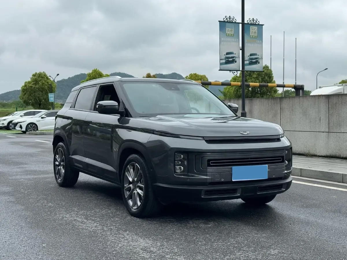 2020 Geely ICON 1.5T 177HP L3 7DCT,autocango,china used car exporter,china ev exporter,chinese used car exporter,chinese used ev exporter