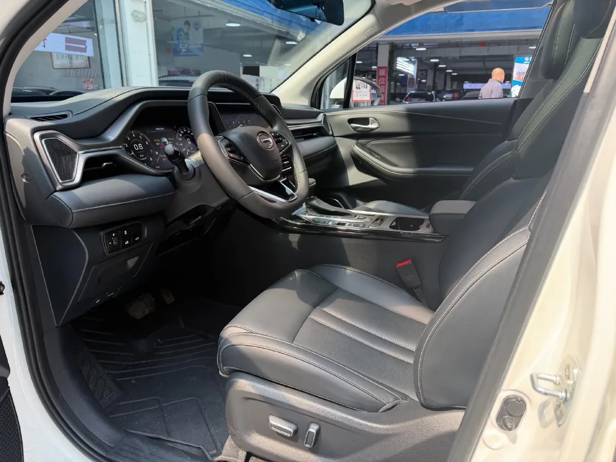 2022 GAC Trumpchi GS4 1.5T 169HP L4 6AT,autocango,china used car exporter,china ev exporter,chinese used car exporter,chinese used ev exporter