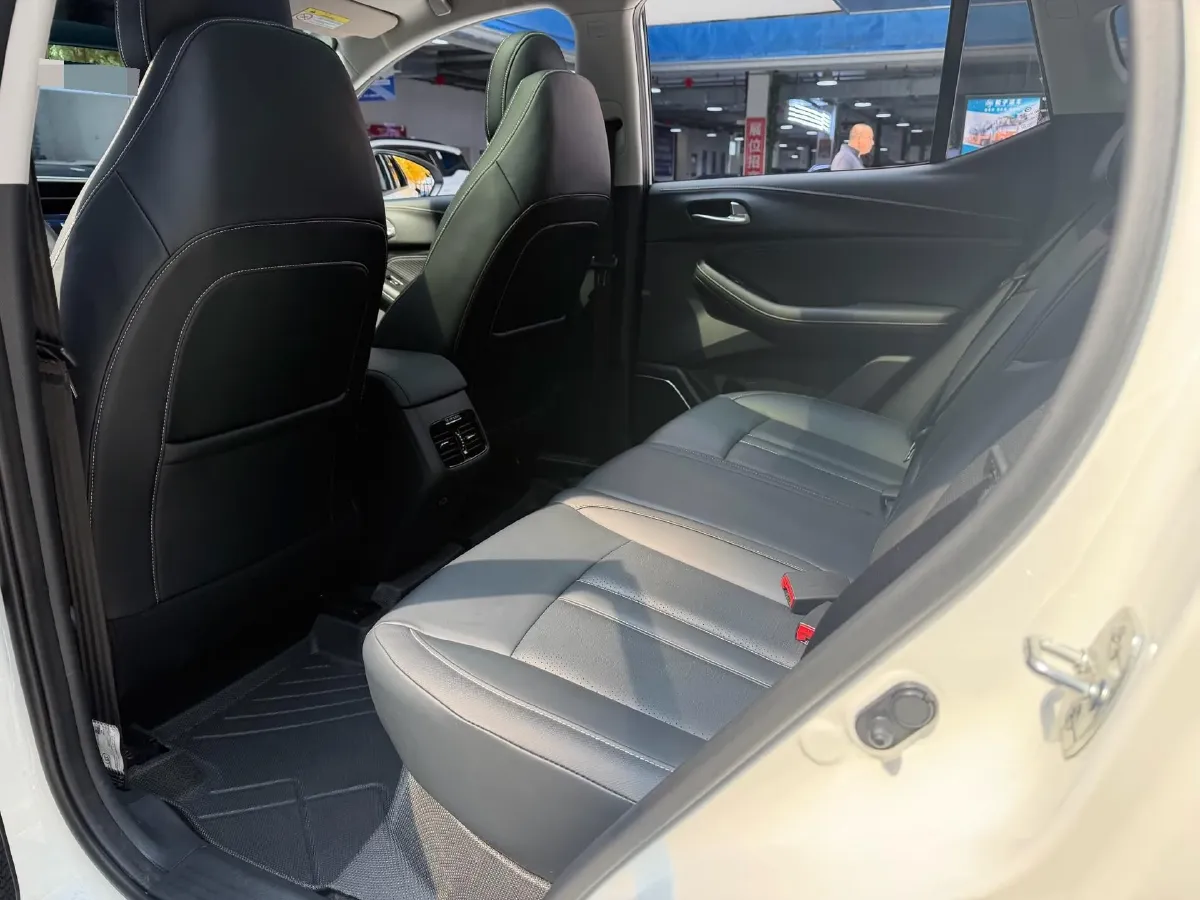 2022 GAC Trumpchi GS4 1.5T 169HP L4 6AT,autocango,china used car exporter,china ev exporter,chinese used car exporter,chinese used ev exporter