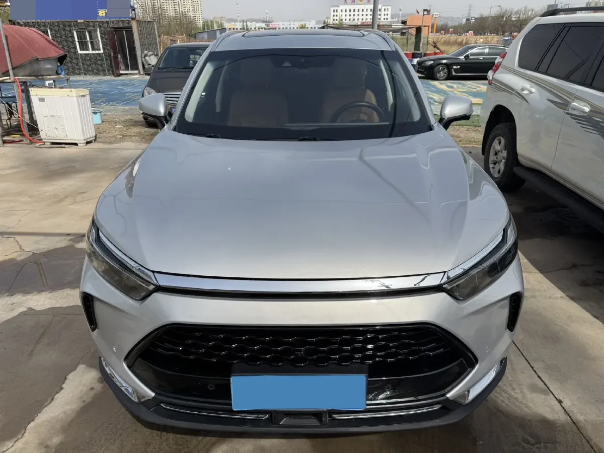 2020 BeiJing Auto X7 1.5T 188HP L4 7DCT,autocango,china used car exporter,china ev exporter,chinese used car exporter,chinese used ev exporter