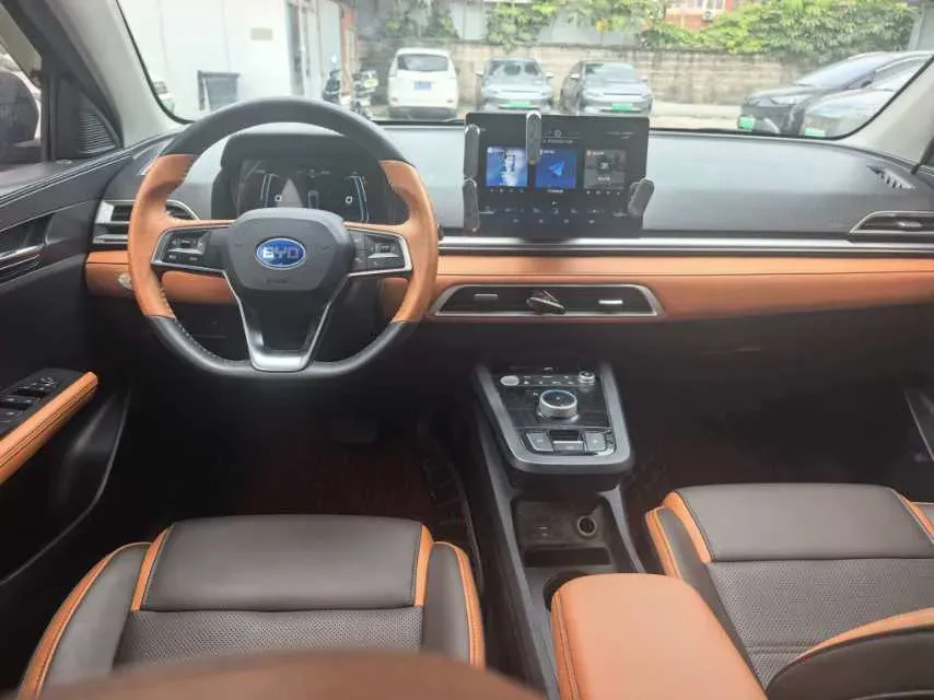 2021 MG Pilot 1.5T 173HP L4 7DCT,autocango,china used car exporter,china ev exporter,chinese used car exporter,chinese used ev exporter